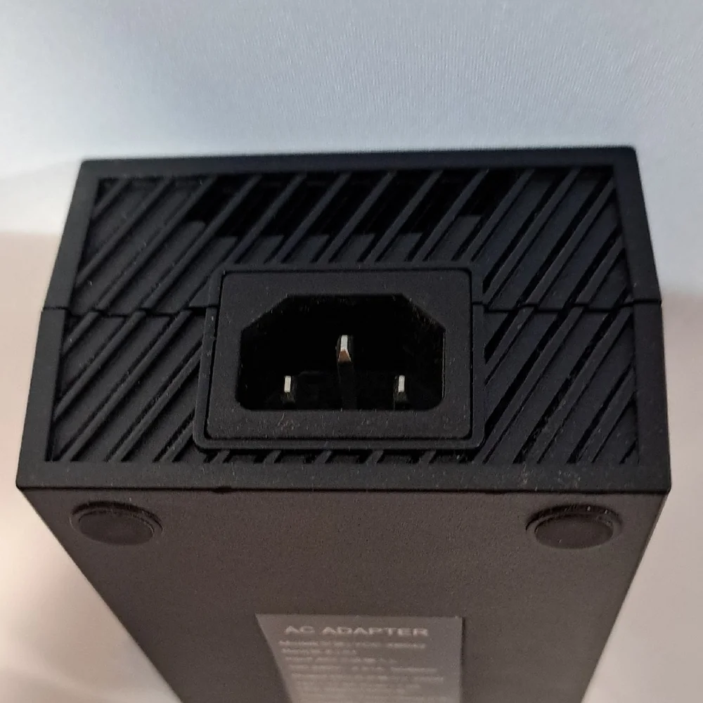 Black Charger for X One